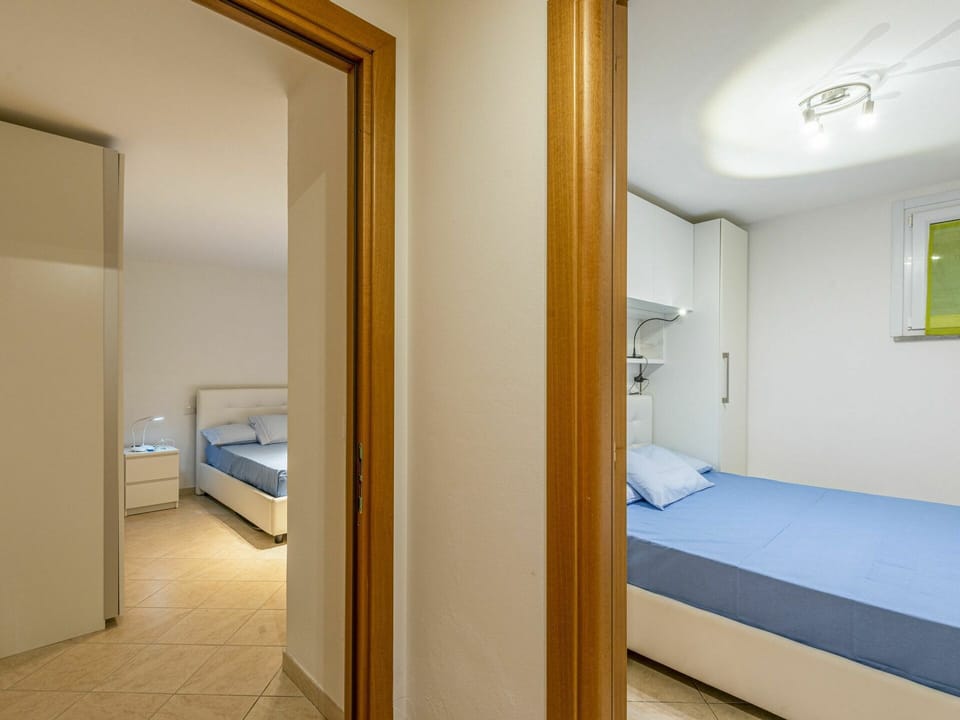 Building, Furniture, Comfort, Azure, Interior Design, Floor, Bed, House, Wood