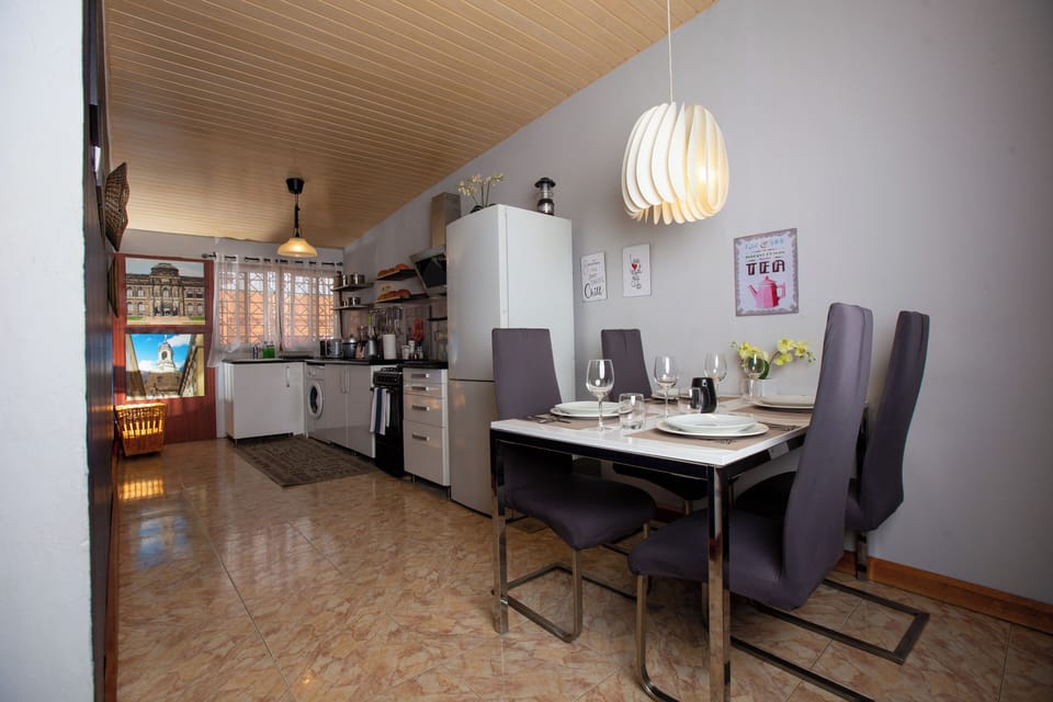 Dinning area .