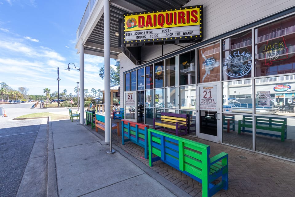 Daiquiris - Unit 505 is located directly across from Island Time Daiquiris. Very convenient to get a cold beverage!