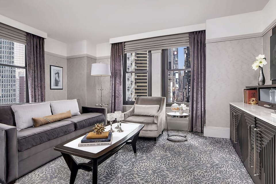 Spread out in the airy lounge with dramatic city vistas.