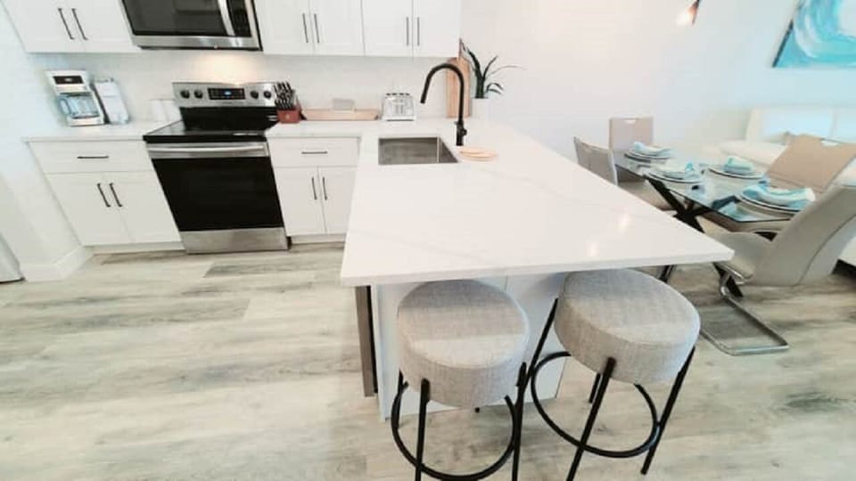 Breakfast Bar