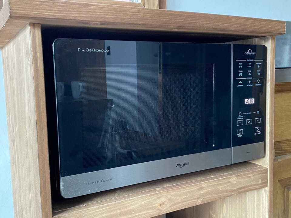 Microwave