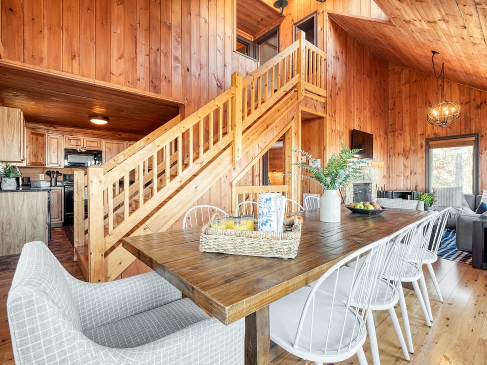 Gorgeous interior.
