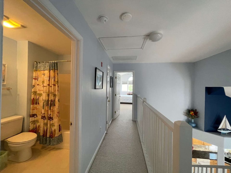 2nd floor landing - Upstairs Landing