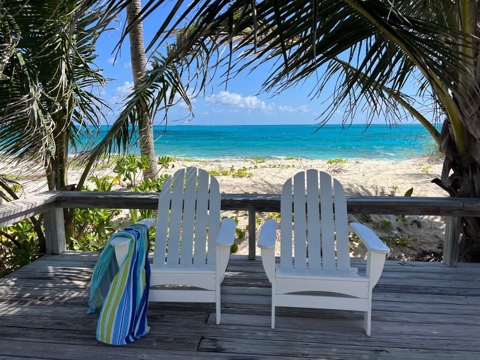 Relax by the sea at Sea Biscuit.