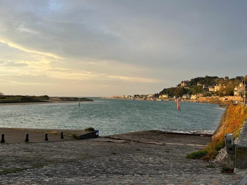 Carteret waterfront 