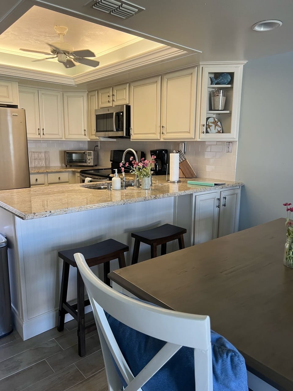 multiple dining seating options