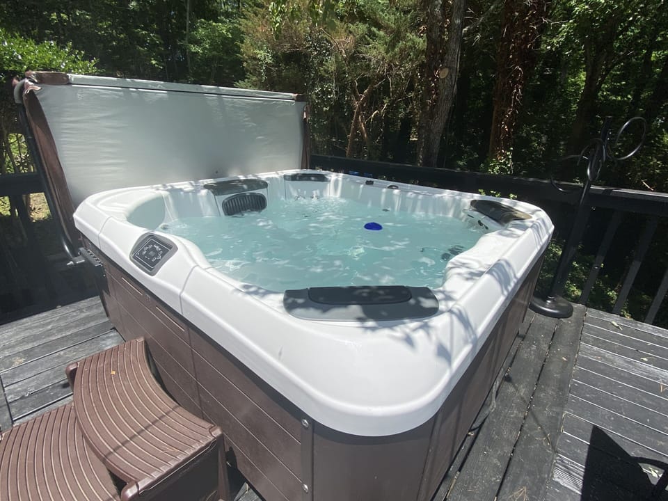 Relaxing hot tub