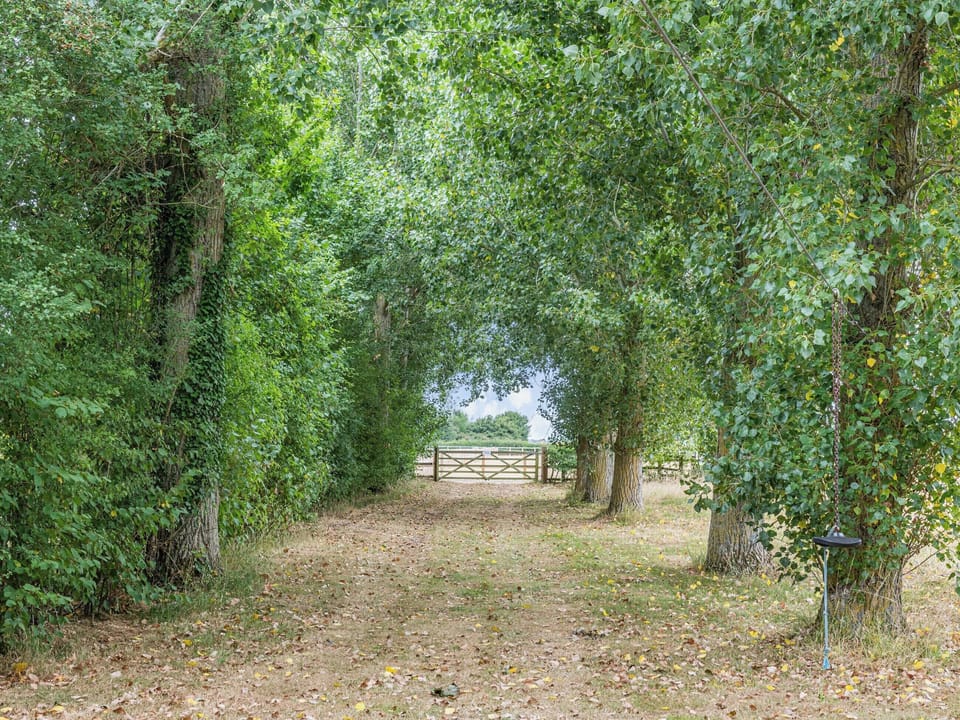 Garden and grounds | John Fanner Barn - Yaxley Manor Cottages, Yaxley near Eye