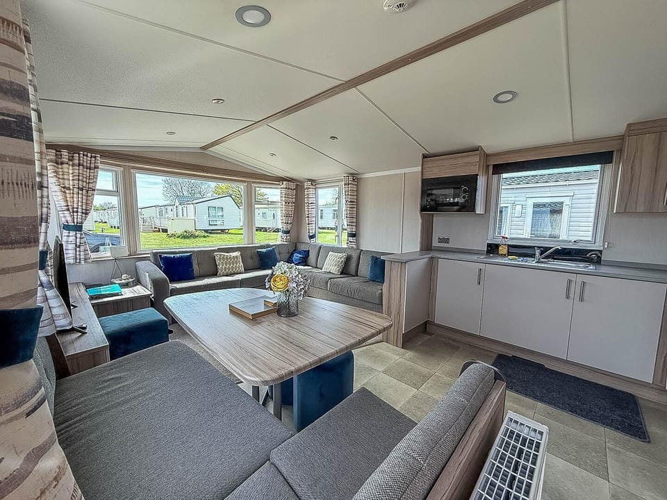 Book caravan holidays in UK