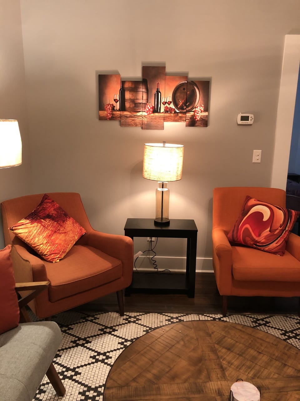 Plenty of room to hangout, read or chat!