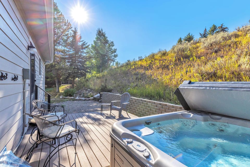 Private hot tub