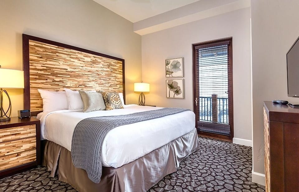Dual Master Bedrooms