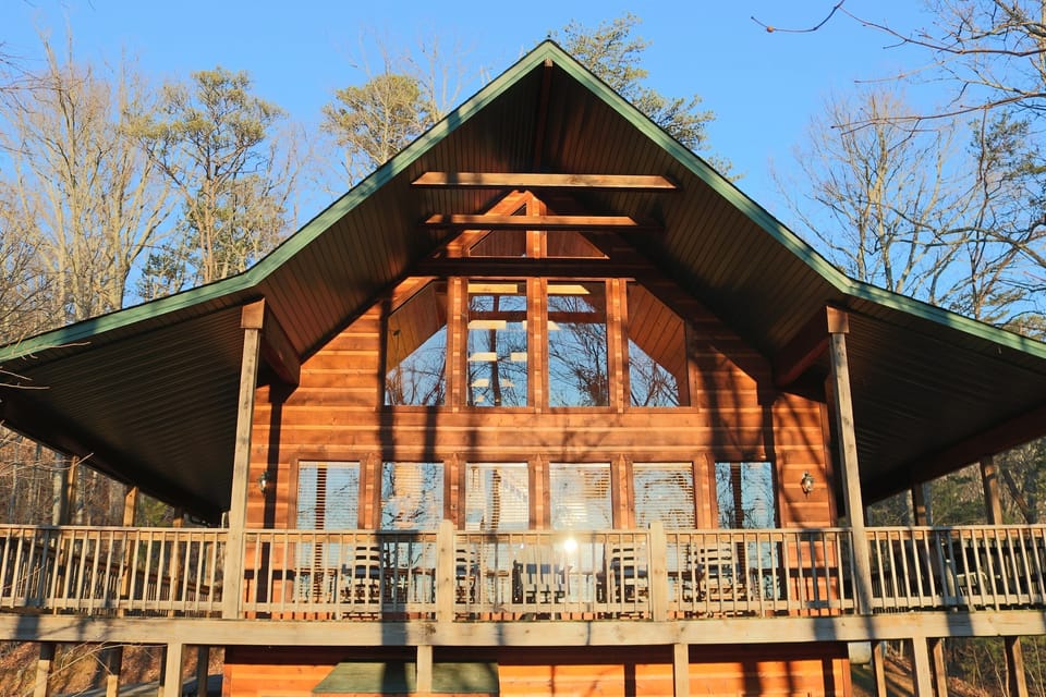 Private, Peaceful, Picturesque.