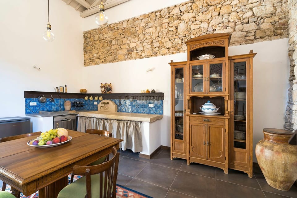 Kitchen, Living Room
