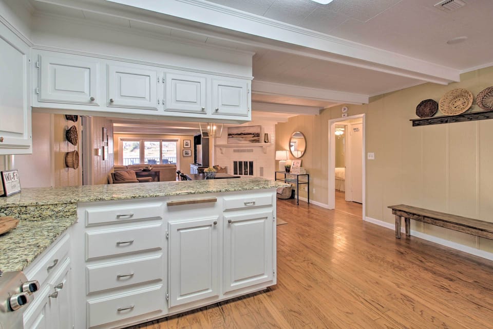 Fully Equipped Kitchen | Cooking Utensils