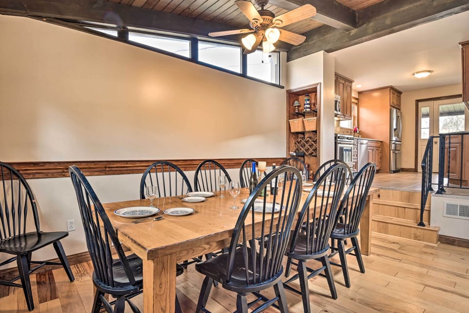 Dining Room | 8-Person Dining Table