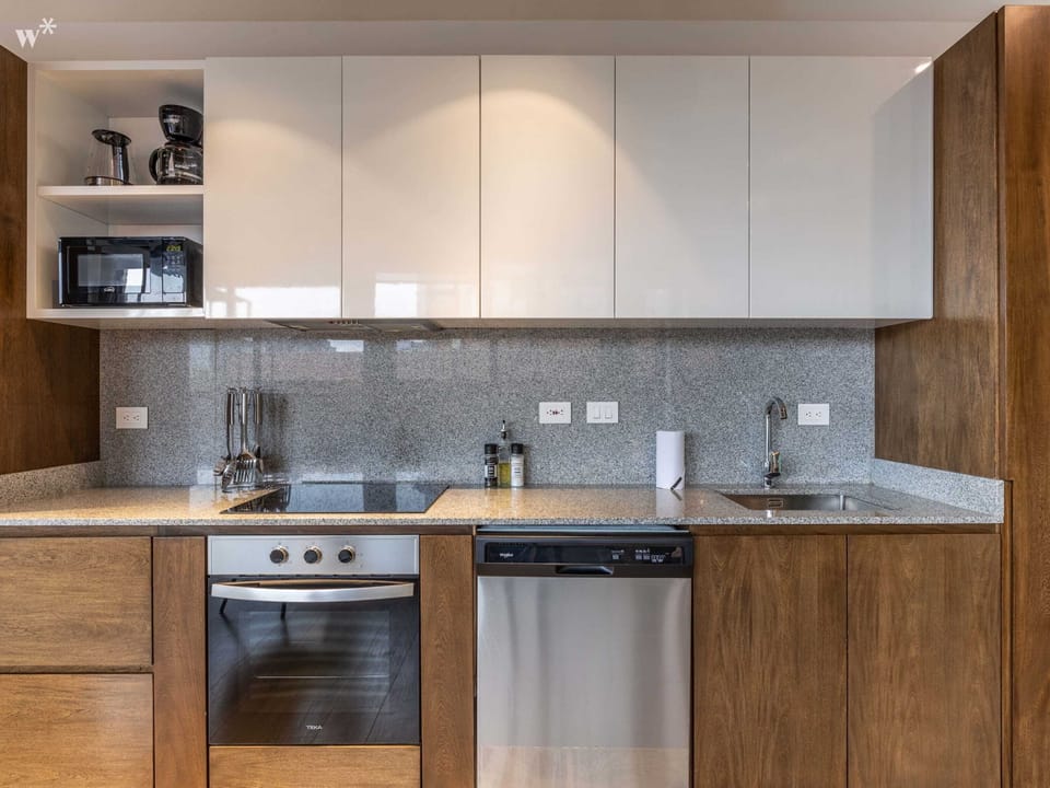 Open Kitchen