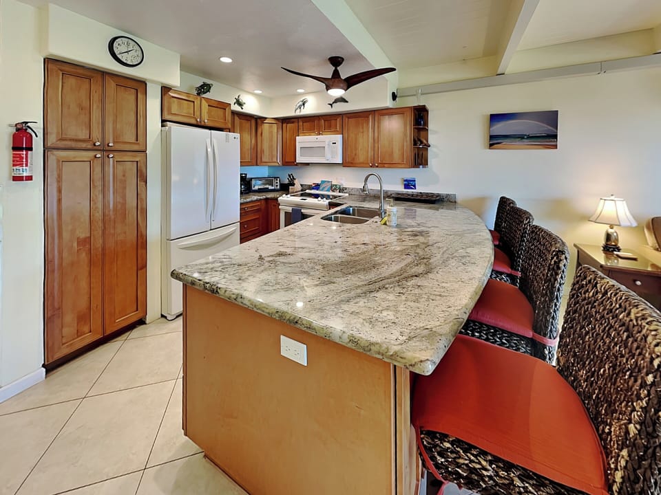 Full Kitchen