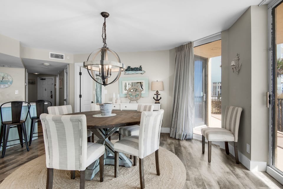 Beautiful decor and furnishings