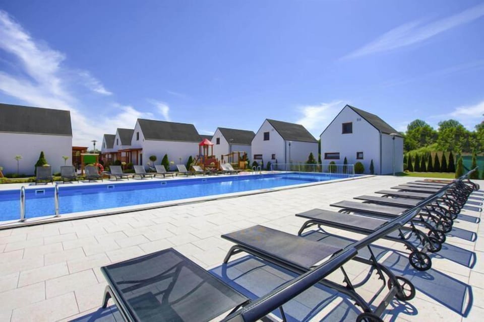 Holiday Home Swimming Pool