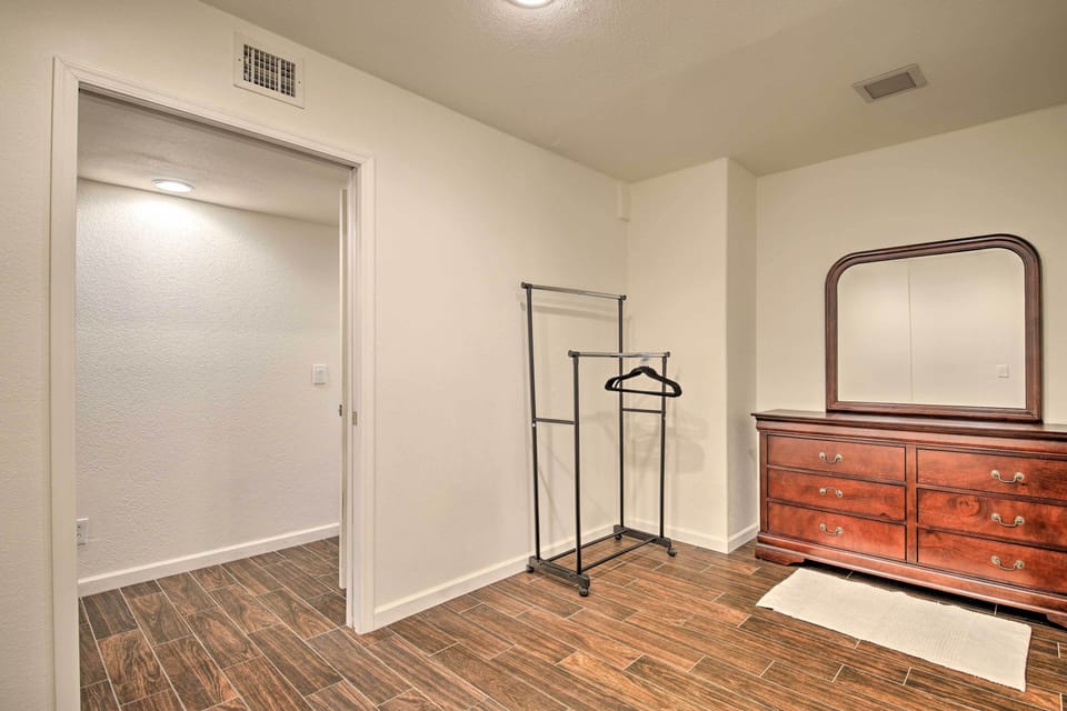 Bedroom 1 | Closet Area