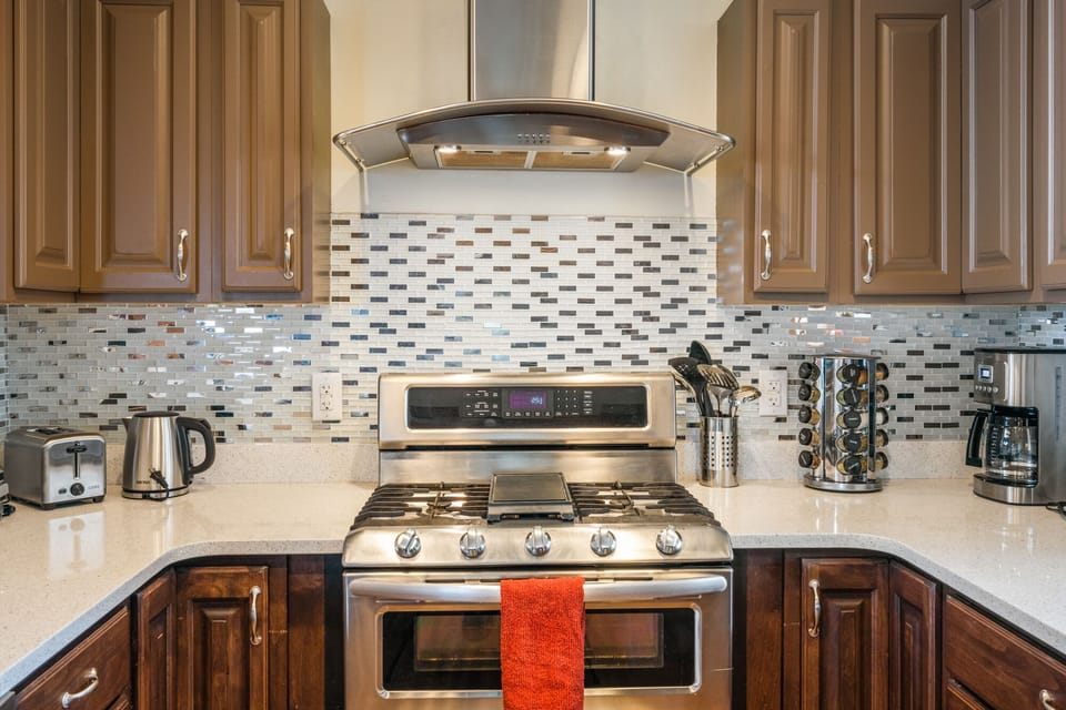 Enjoy the drip coffee maker or tea kettle to satisfy every guest
