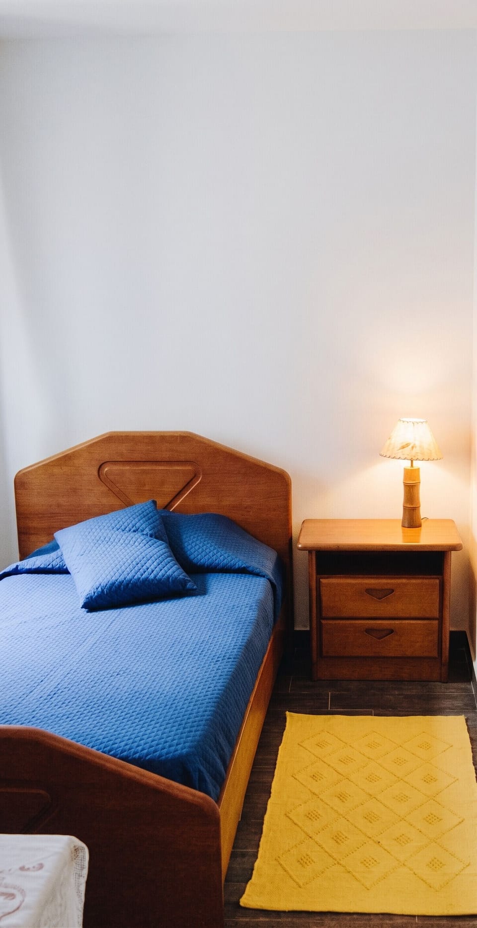 Single bed