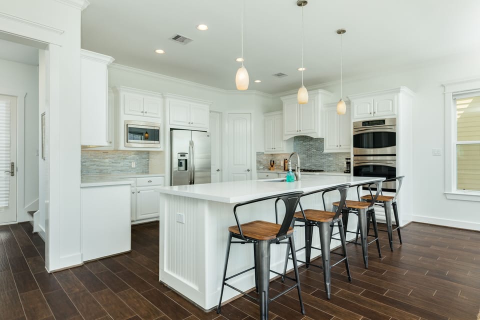 Grab a quick bite or serve meals at the large kitchen island