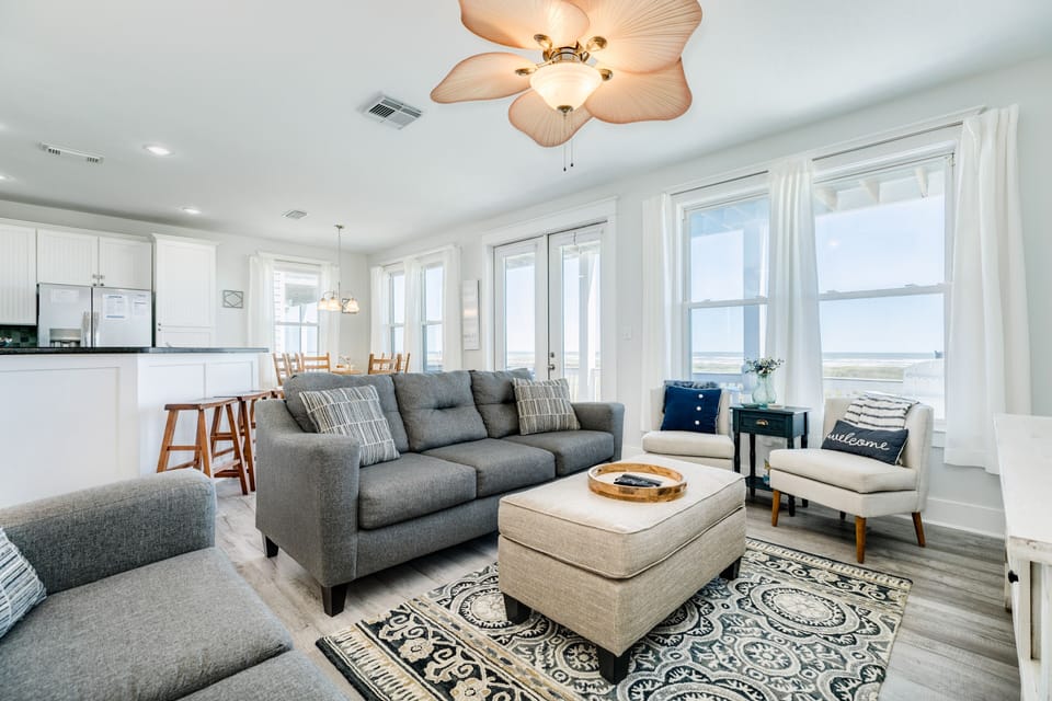 Enjoy movie nights or take in the Gulf views