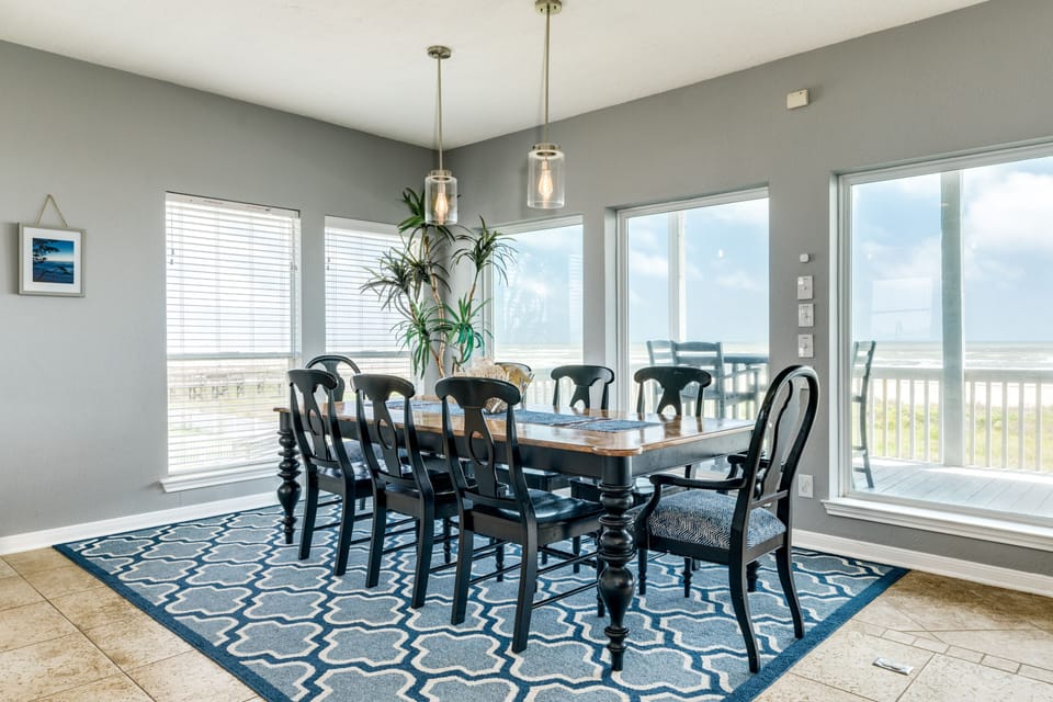 Comfortably sit up to 8 at the table overlooking the Gulf