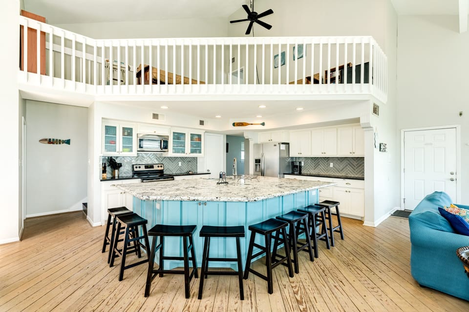 Sit 8 at the oversized kitchen island