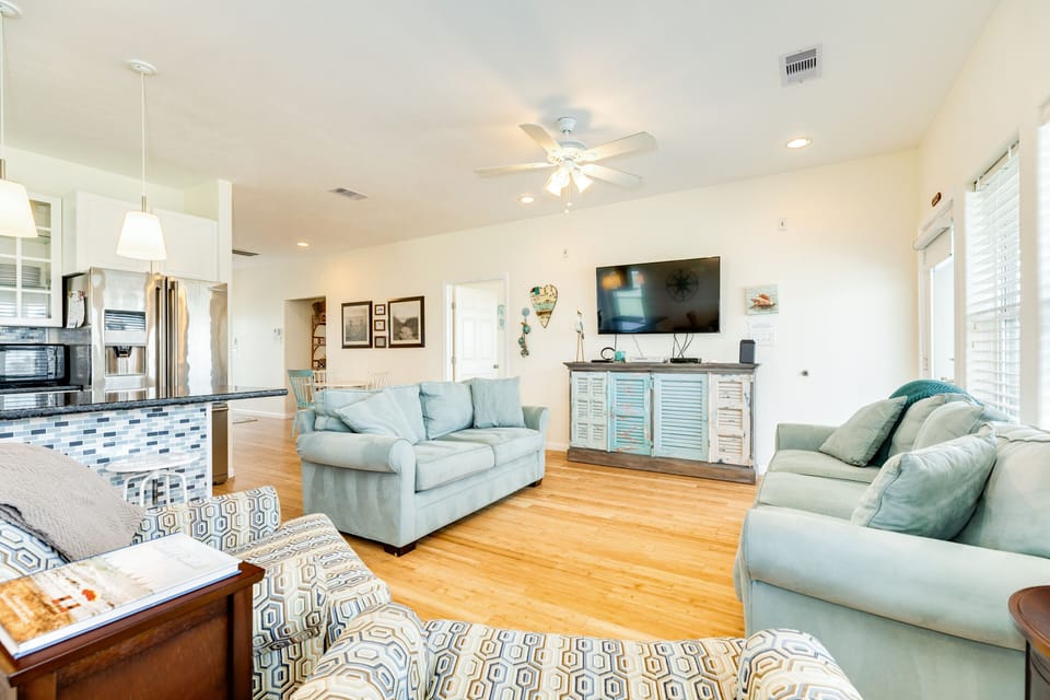 Enjoy family movie nights after a day in the sun
