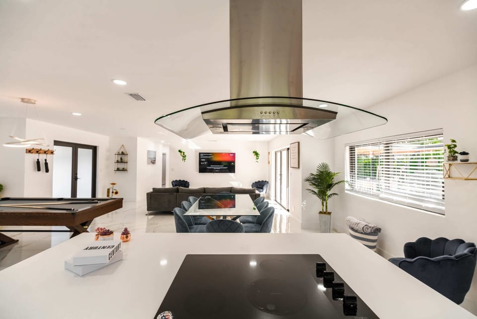 Great open space in the living room / kitchen.
