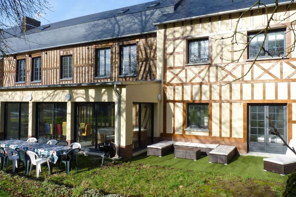 Holiday Home Exterior [summer]