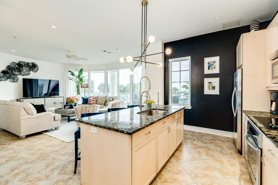 Open living area - great for everyone to spend time together