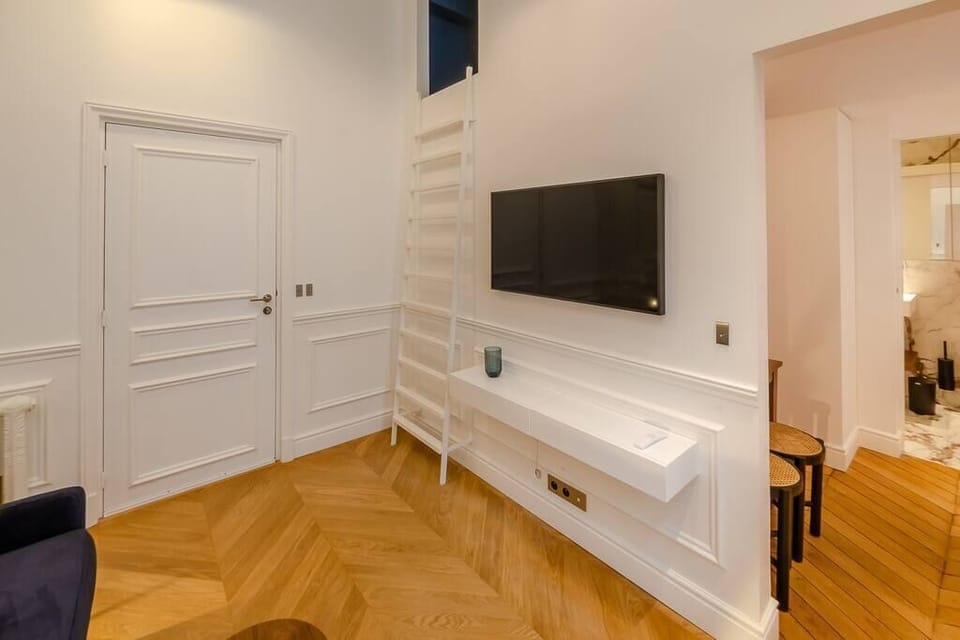 Accès Mezzanine chambre 2 (2)