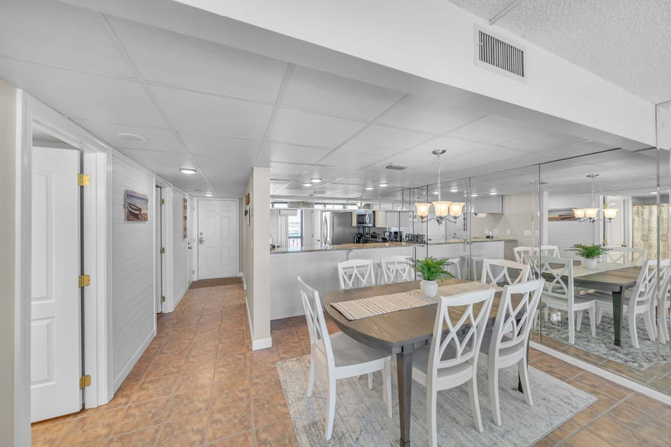 Dining table easily seats 6