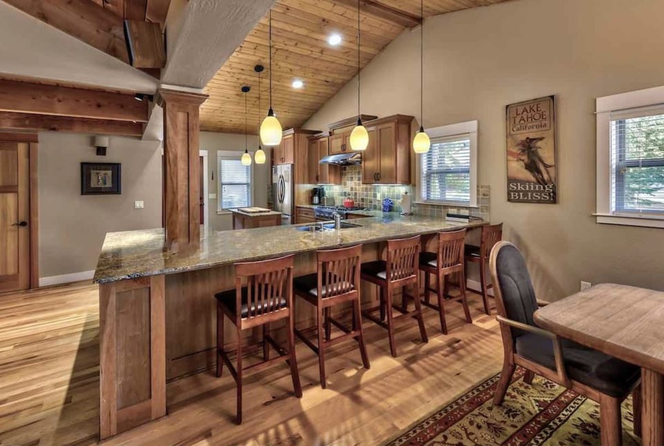 Breakfast Bar