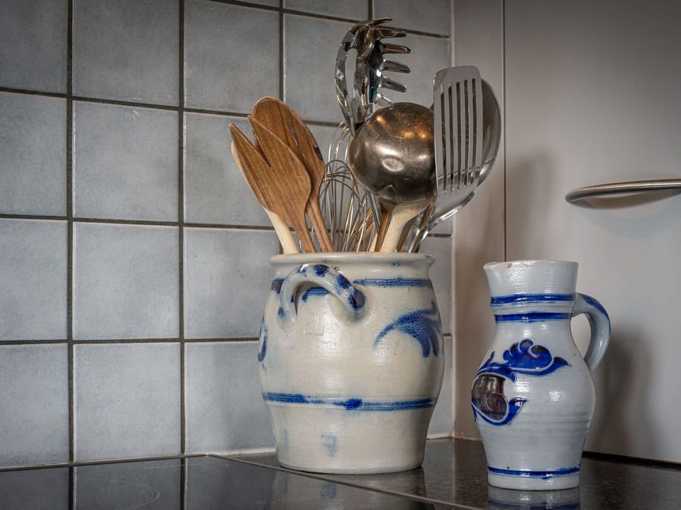 Drinkware, Dishware, Serveware, Blue And White Porcelain, Porcelain, Wood, Pottery, Gas, Ceramic