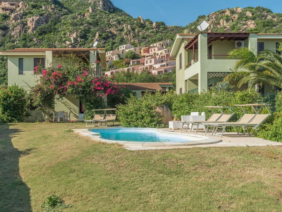 Water, Plant, Building, Property, Window, Sky, Azure, Mountain, Tree, Swimming Pool