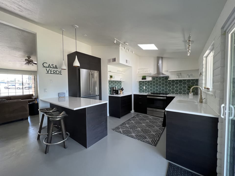 Eat in kitchen