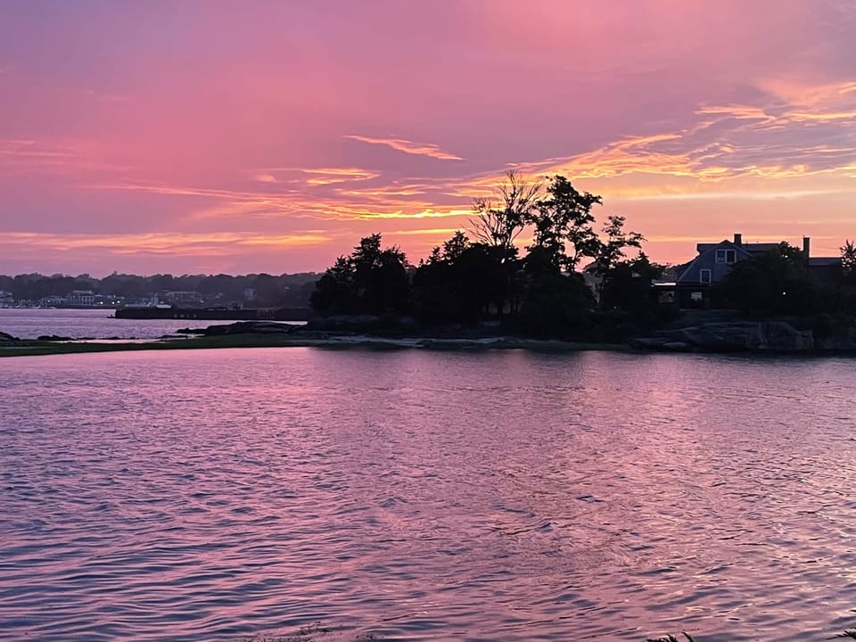 Sunset W Purple sea 