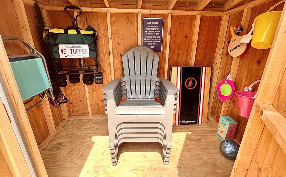 Load up the beach wagon, beach chairs & play some yard games! 0.3mi to the beach