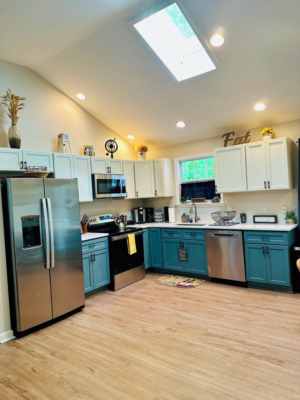 Fully stocked kitchen with cookware, utensils, and everything you need for meals