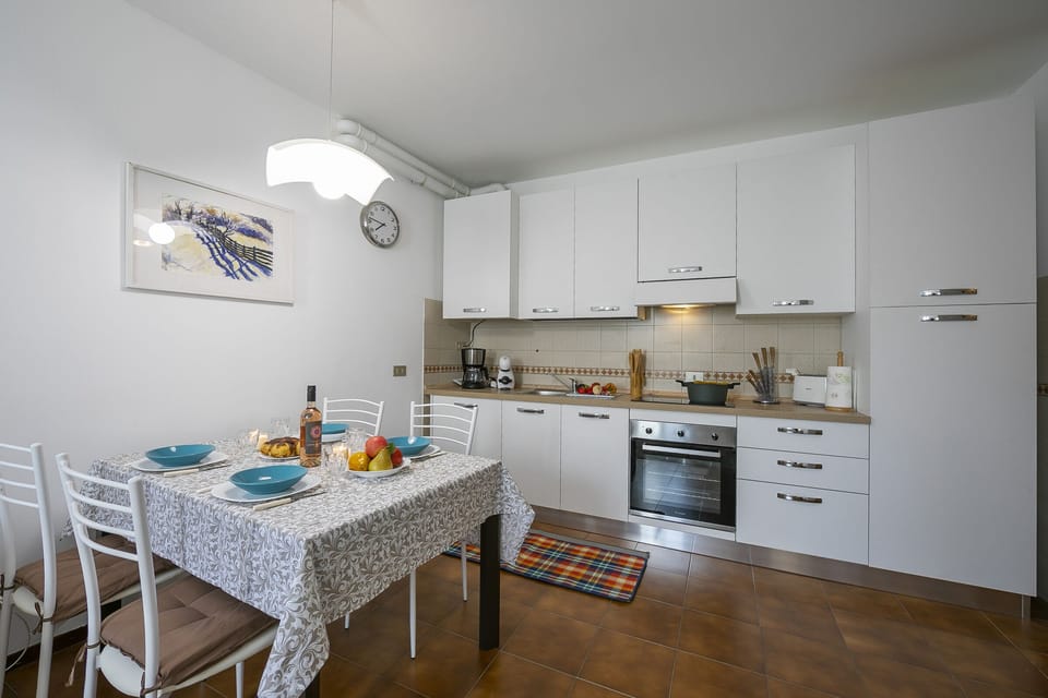 Kitchen and dining area