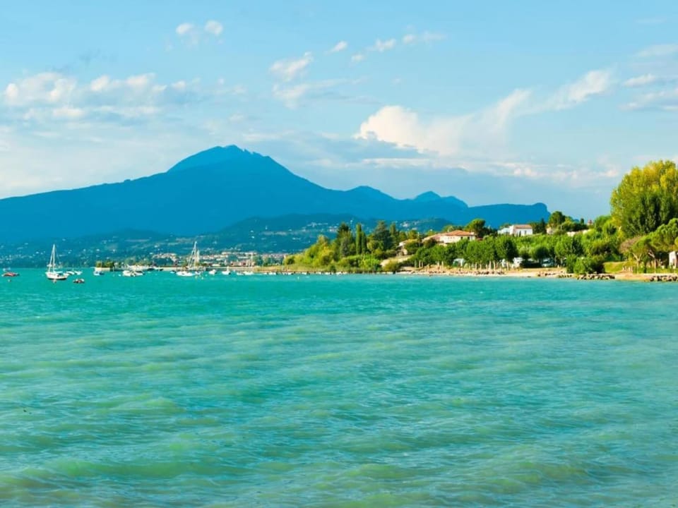 Surroundings [summer] (1-5 km)