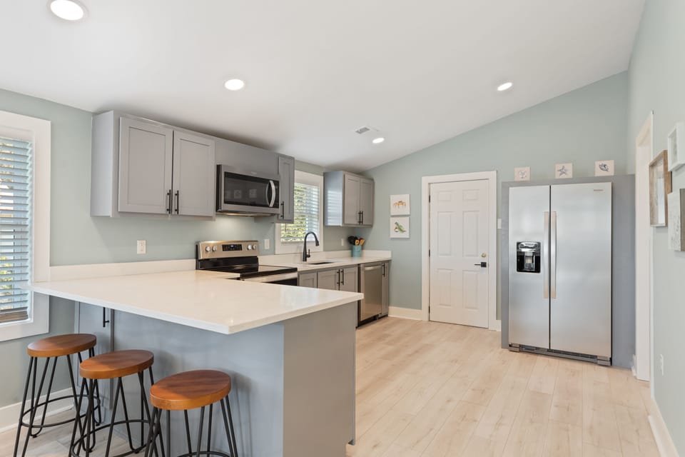 Kitchen with bar seating