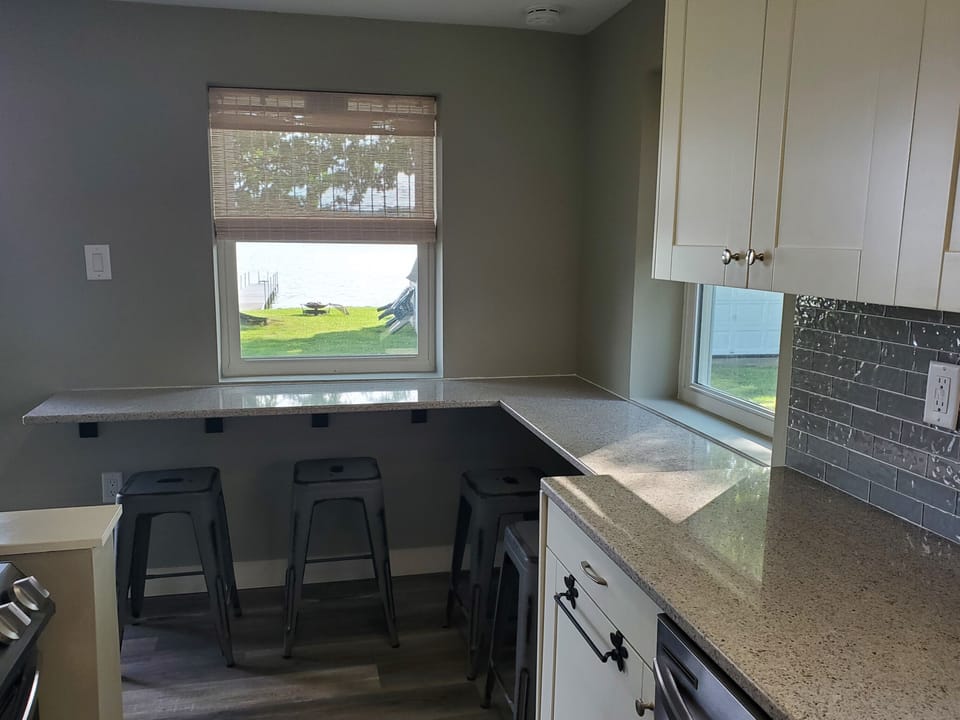 Breakfast Bar