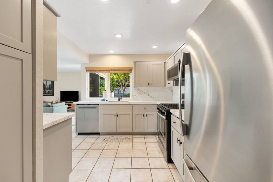 Light and Airy Kitchen